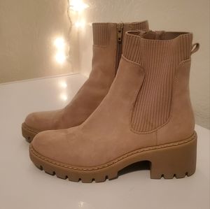 Tan chunky heel boots